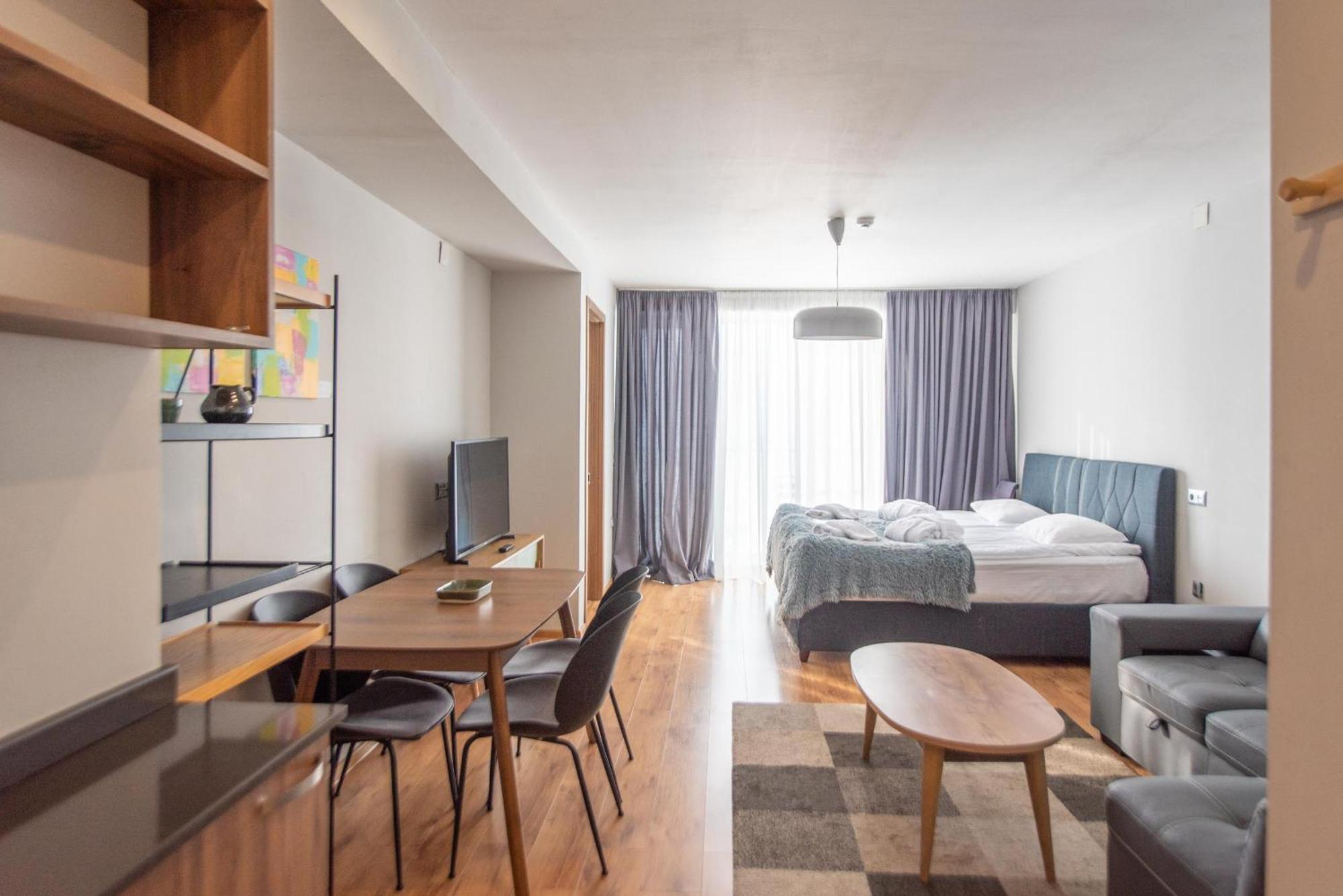 Gudauri Atrium Aparthotel Exteriör bild