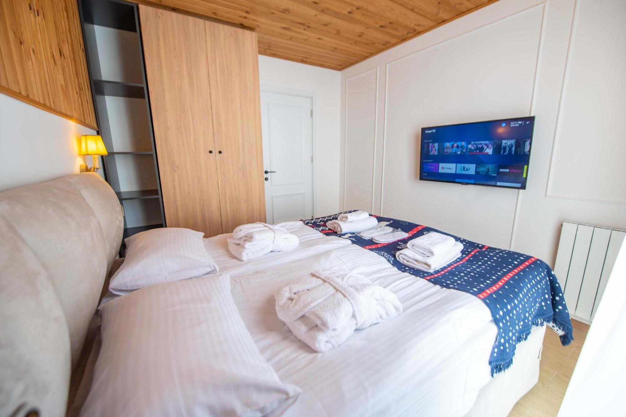 Gudauri Atrium Aparthotel Exteriör bild