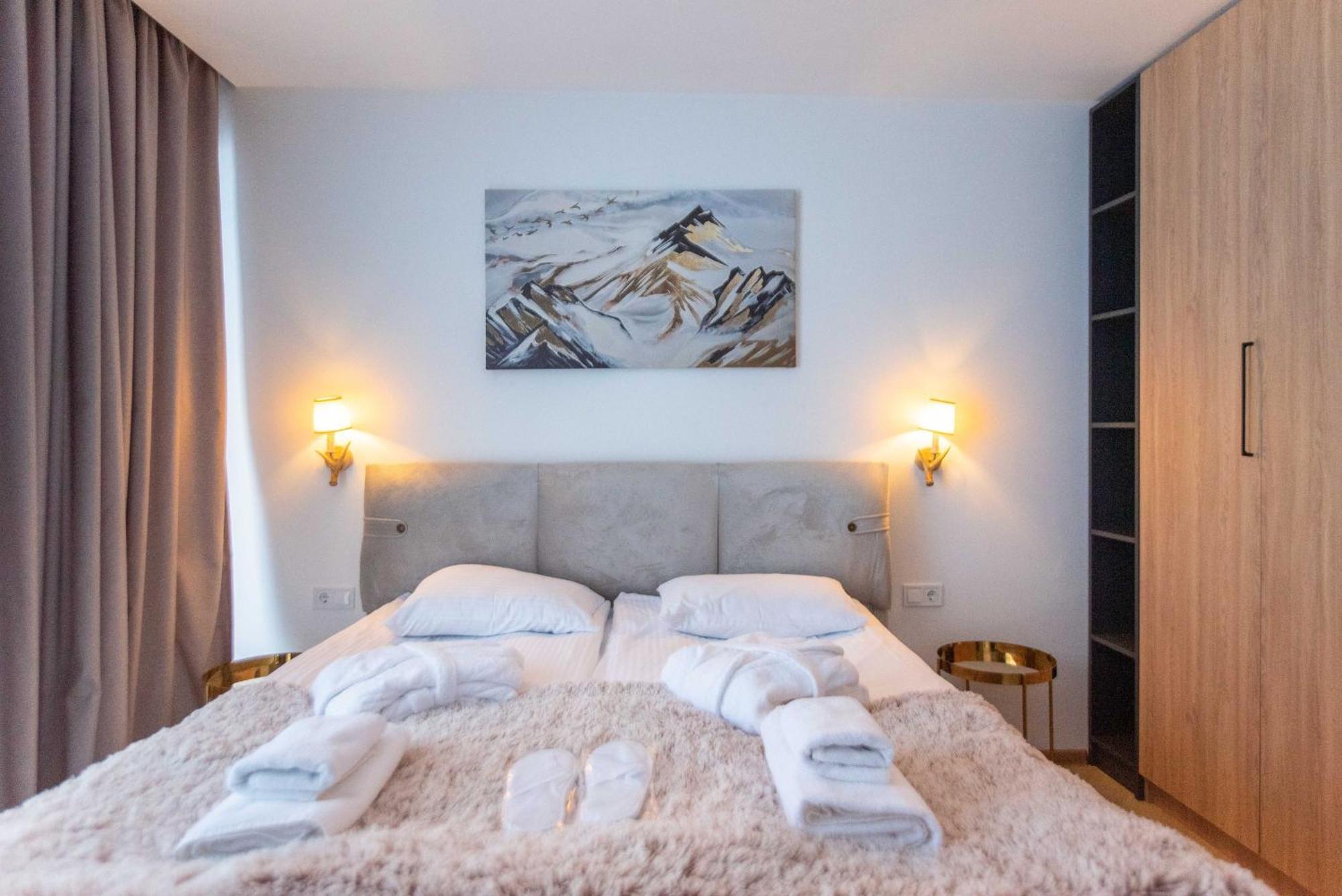 Gudauri Atrium Aparthotel Exteriör bild
