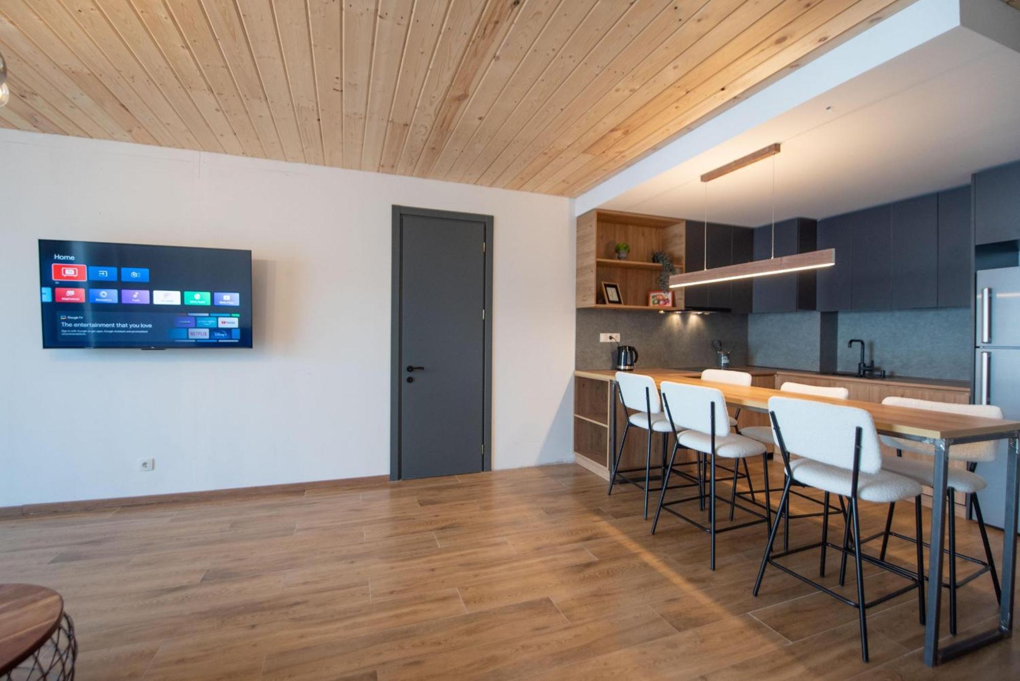 Gudauri Atrium Aparthotel Exteriör bild