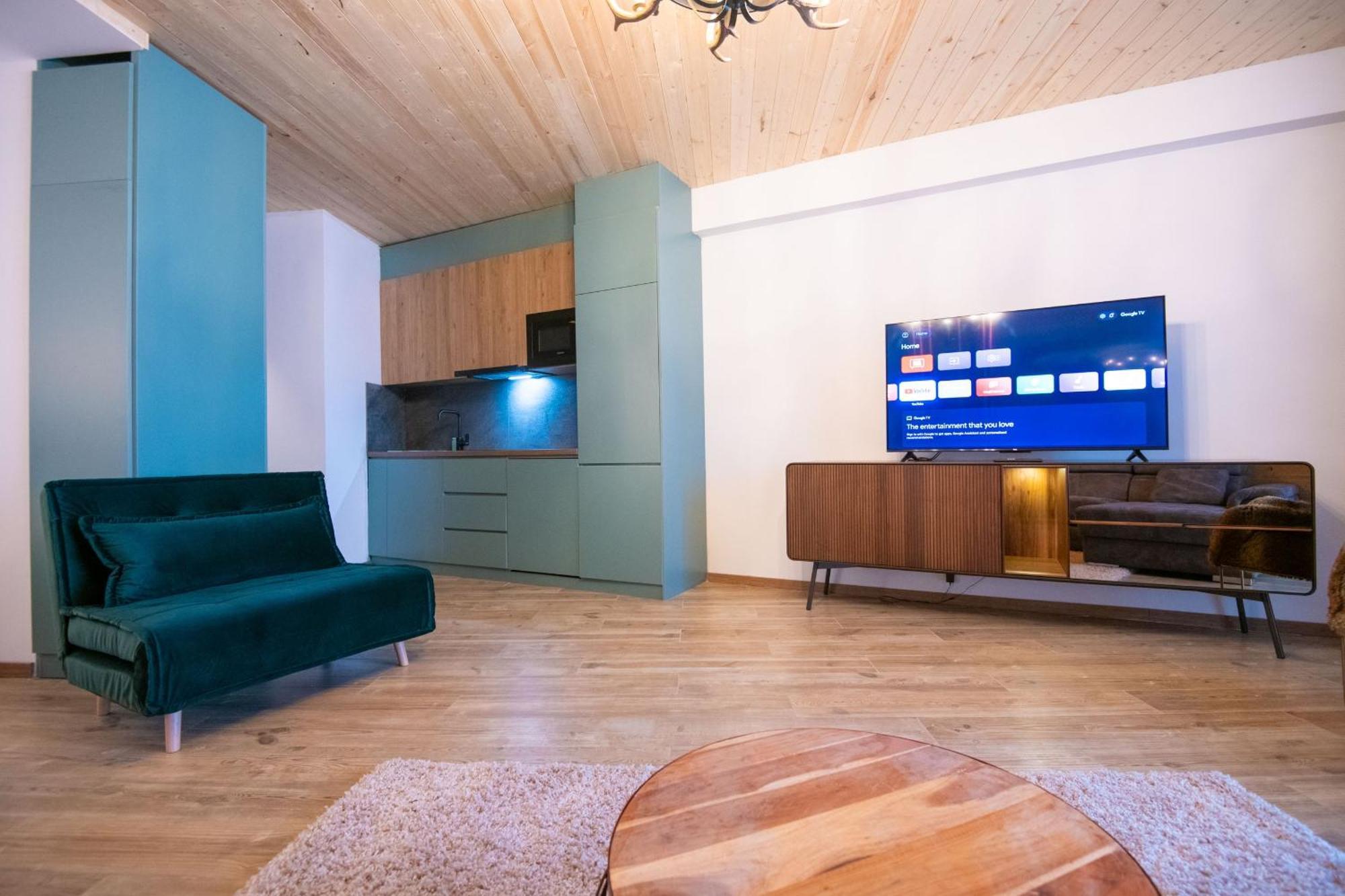 Gudauri Atrium Aparthotel Exteriör bild